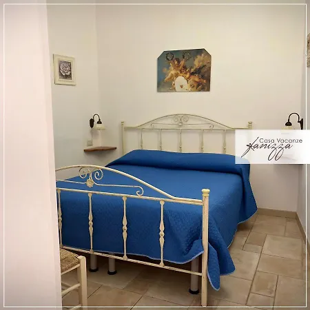 Trullo Fanizza 度假居 阿尔贝罗贝洛